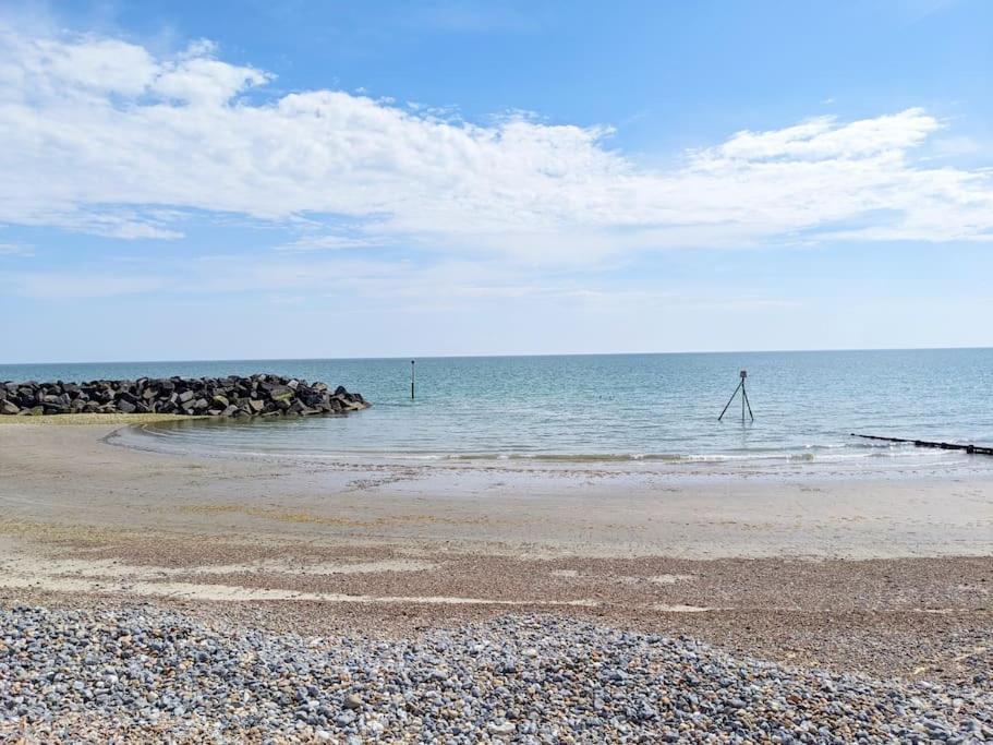 Beach View Middleton-on-Sea Exteriér fotografie